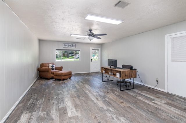 1971 Ogrady Drive, Conroe, TX 77304