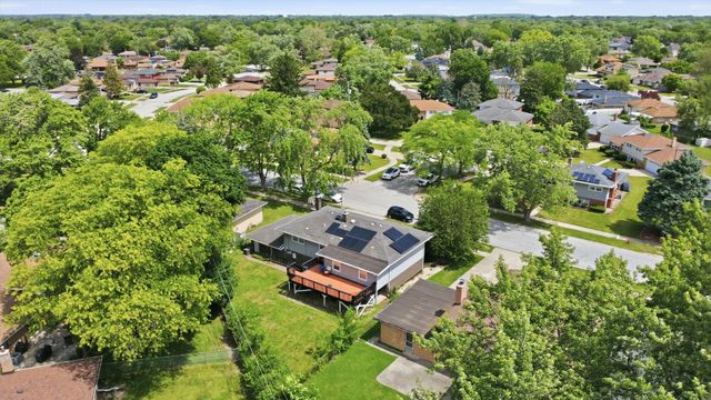 935 E 169th Street, South Holland, IL 60473