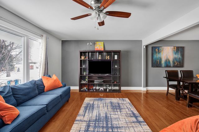 935 E 169th Street, South Holland, IL 60473