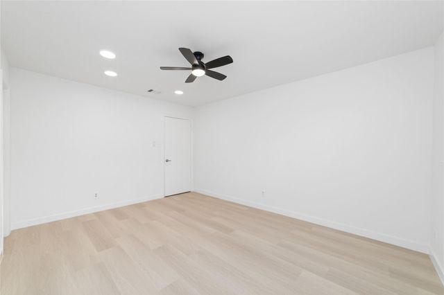 11222 Sandstone Street, Houston, TX 77072