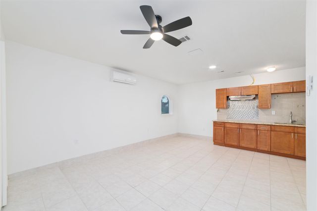 11222 Sandstone Street, Houston, TX 77072