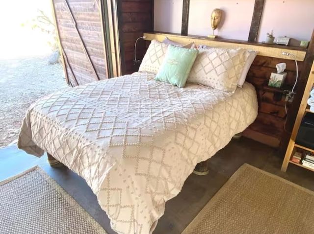 122 Dark Canyon Loop, Terlingua, TX 79852