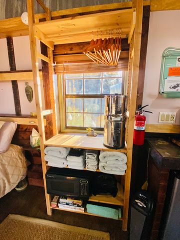 122 Dark Canyon Loop, Terlingua, TX 79852