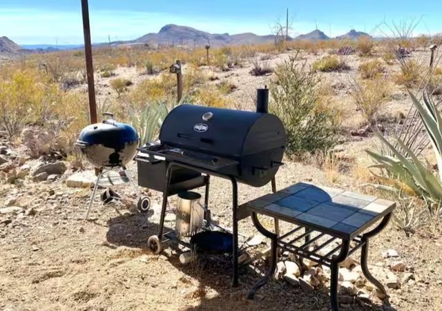 122 Dark Canyon Loop, Terlingua, TX 79852