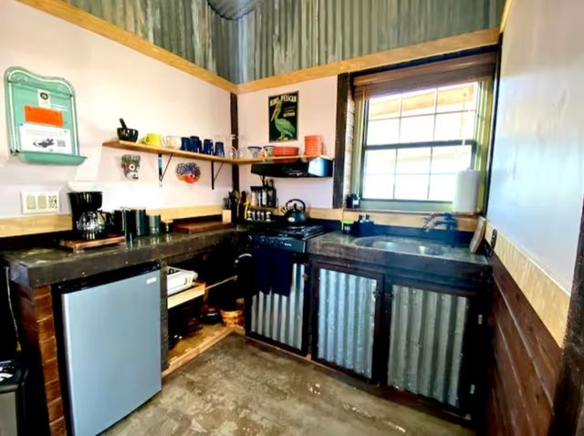 122 Dark Canyon Loop, Terlingua, TX 79852