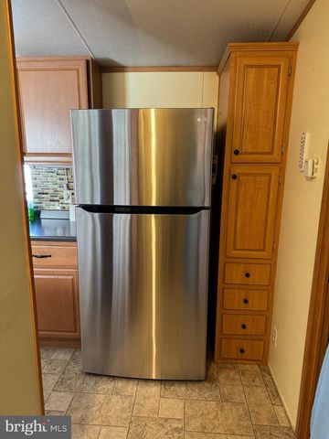 275 RUPERT CIRCLE, Brooklyn Park, MD 21225