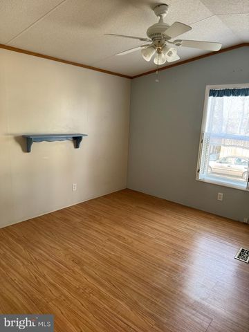 275 RUPERT CIRCLE, Brooklyn Park, MD 21225