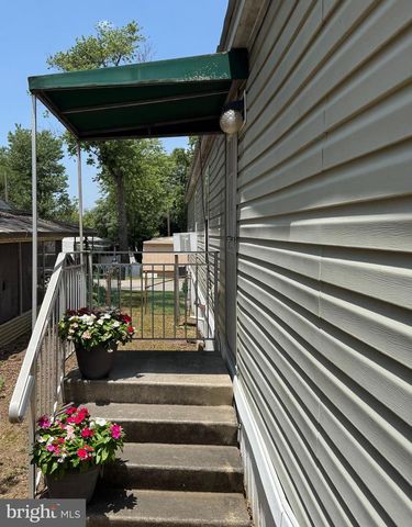 275 RUPERT CIRCLE, Brooklyn Park, MD 21225