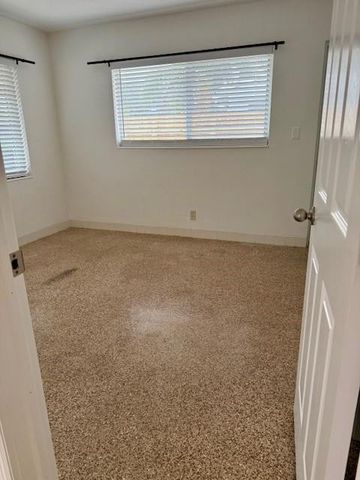 1241 NE 16th Terrace 1, Fort Lauderdale, FL 33304