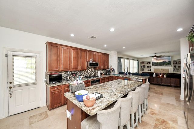 7714 Heron Lakes Drive, Houston, TX 77064