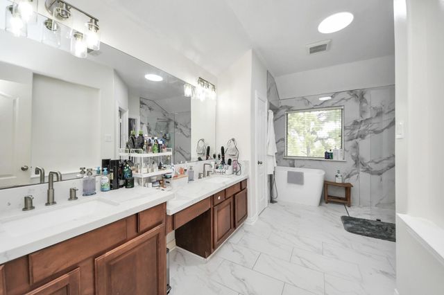 7714 Heron Lakes Drive, Houston, TX 77064