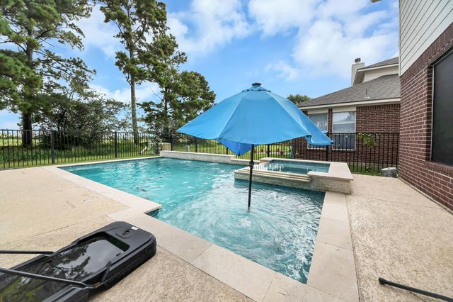 7714 Heron Lakes Drive, Houston, TX 77064
