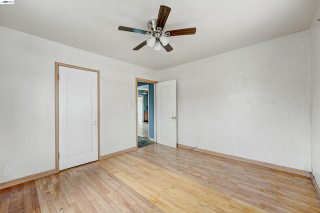 1355 91st Ave, Oakland, CA 94603