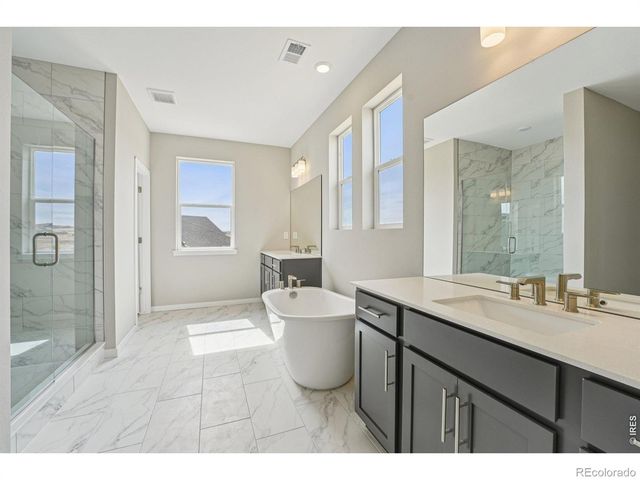 2756 Crystal Springs Lane, Longmont, CO 80503