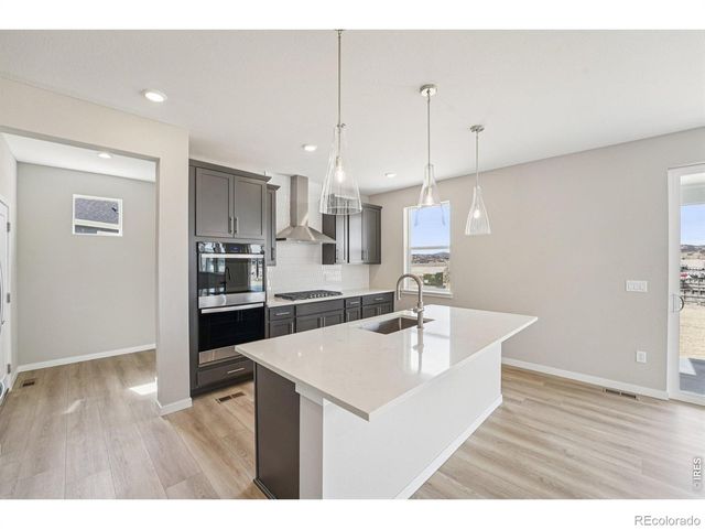 2756 Crystal Springs Lane, Longmont, CO 80503