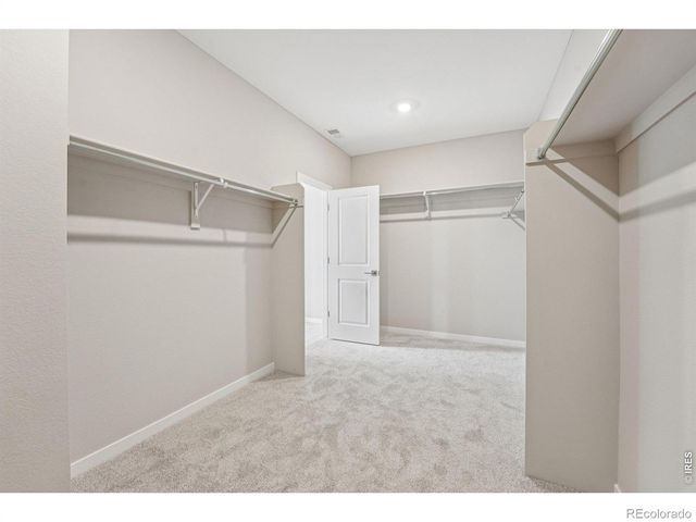2756 Crystal Springs Lane, Longmont, CO 80503