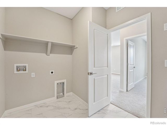 2756 Crystal Springs Lane, Longmont, CO 80503