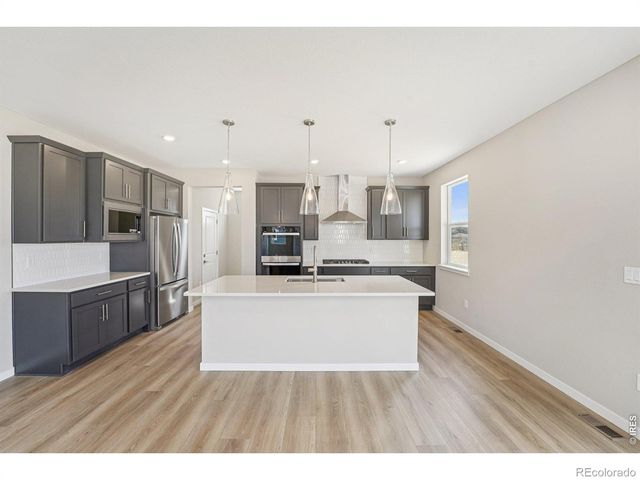 2756 Crystal Springs Lane, Longmont, CO 80503