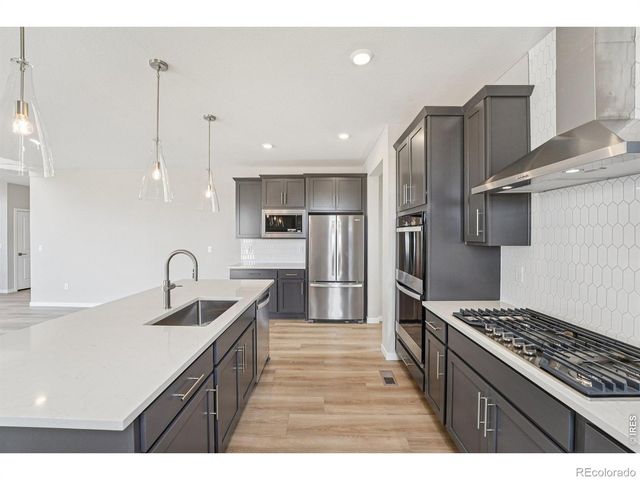 2756 Crystal Springs Lane, Longmont, CO 80503