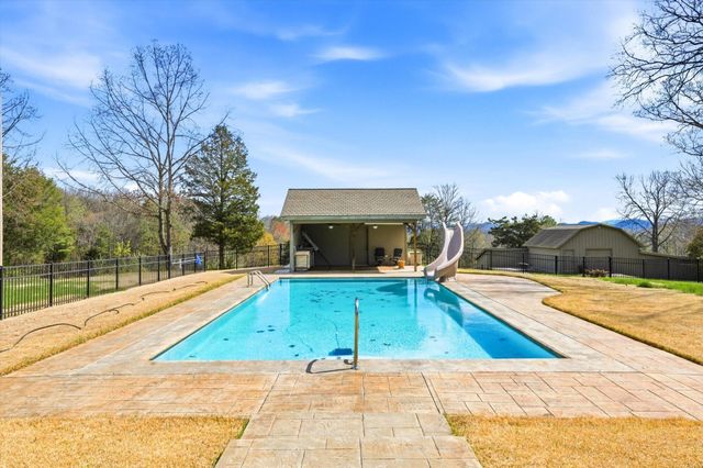 209 County Road 576, Englewood, TN 37329