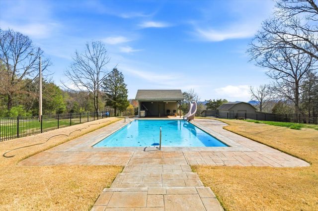 209 County Road 576, Englewood, TN 37329