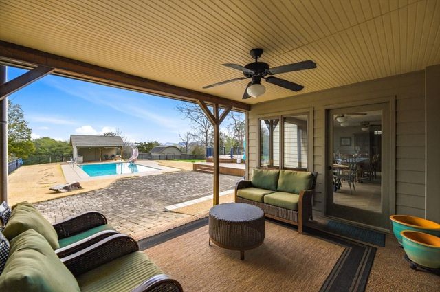 209 County Road 576, Englewood, TN 37329