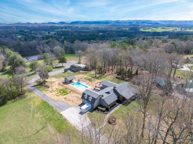 209 County Road 576, Englewood, TN 37329