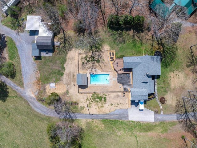 209 County Road 576, Englewood, TN 37329