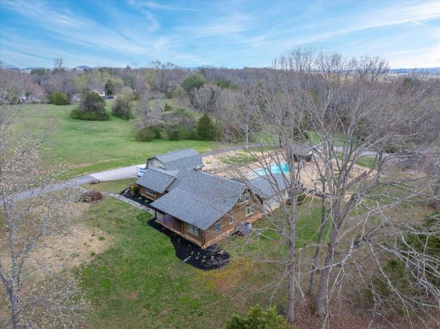 209 County Road 576, Englewood, TN 37329