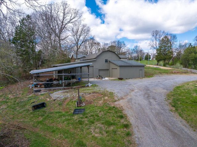 209 County Road 576, Englewood, TN 37329