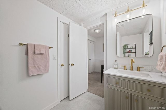 8821 W Stanford Avenue, Littleton, CO 80123