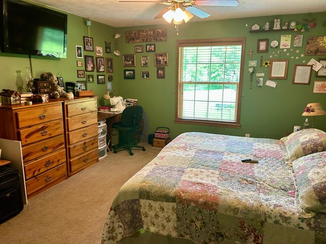 10696 Leaf River Road, Leaf River Twp, MN 56482
