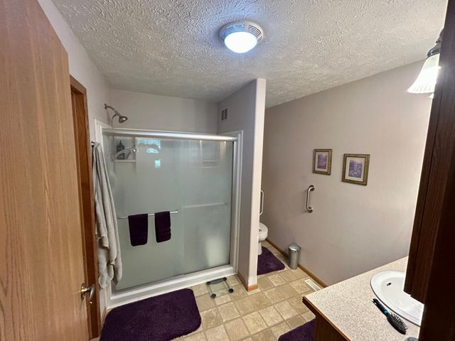 10696 Leaf River Road, Leaf River Twp, MN 56482
