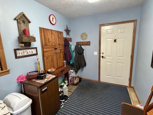 10696 Leaf River Road, Leaf River Twp, MN 56482