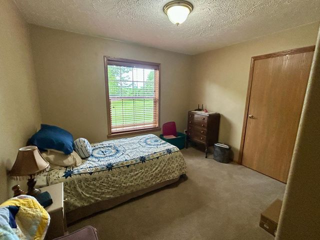10696 Leaf River Road, Leaf River Twp, MN 56482