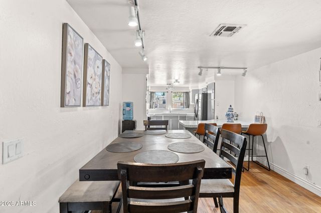 3610 W ABRAHAM Lane, Glendale, AZ 85308