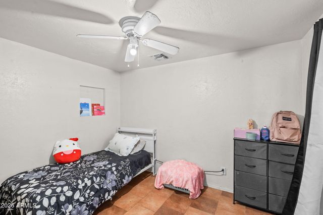 3610 W ABRAHAM Lane, Glendale, AZ 85308