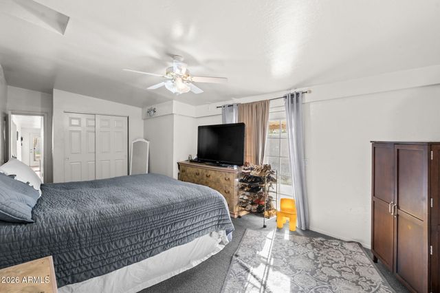 3610 W ABRAHAM Lane, Glendale, AZ 85308