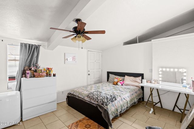 3610 W ABRAHAM Lane, Glendale, AZ 85308