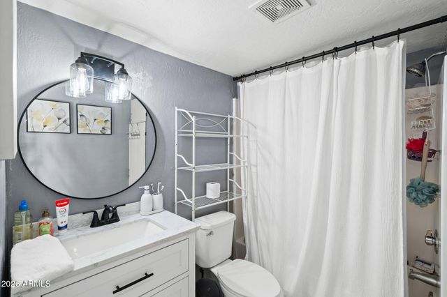 3610 W ABRAHAM Lane, Glendale, AZ 85308