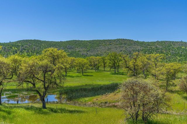 357 Quail Creek Dr, Copperopolis, CA 95228