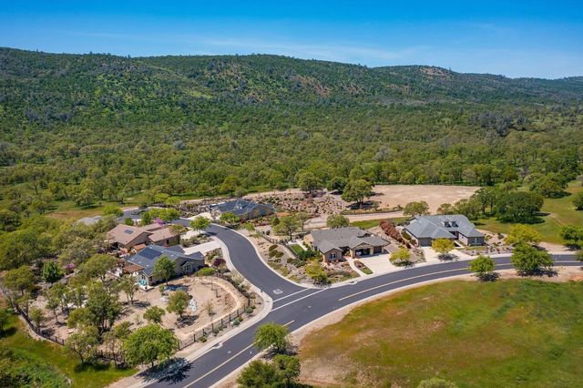 357 Quail Creek Dr, Copperopolis, CA 95228