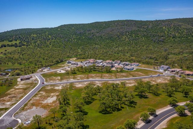 357 Quail Creek Dr, Copperopolis, CA 95228