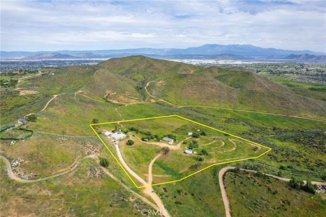 22340 Comet Court, Perris, CA 92570