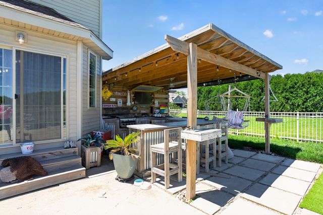 129 Titleist Trail, Poplar Grove, IL 61065