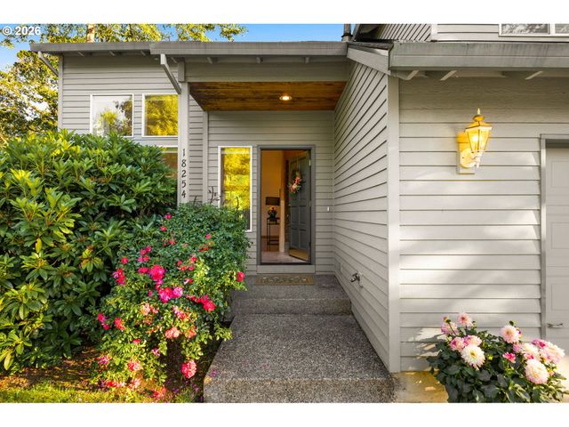 18254 Sw JANN Dr, Beaverton, OR 97003