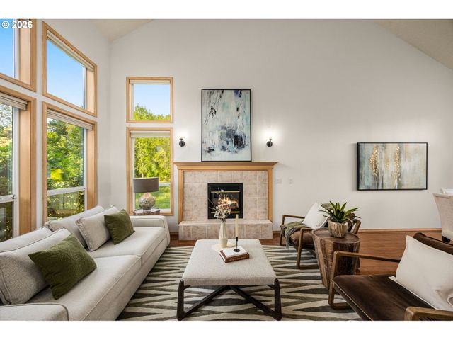 18254 Sw JANN Dr, Beaverton, OR 97003