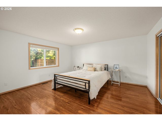 18254 Sw JANN Dr, Beaverton, OR 97003