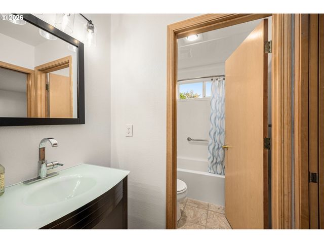 18254 Sw JANN Dr, Beaverton, OR 97003