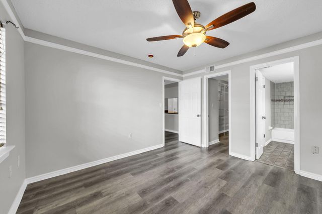 615 Colonial Drive UNIT 1, Fort Walton Beach, FL 32547